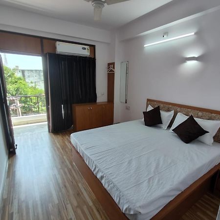 Rk Homestay Udaipur Luaran gambar