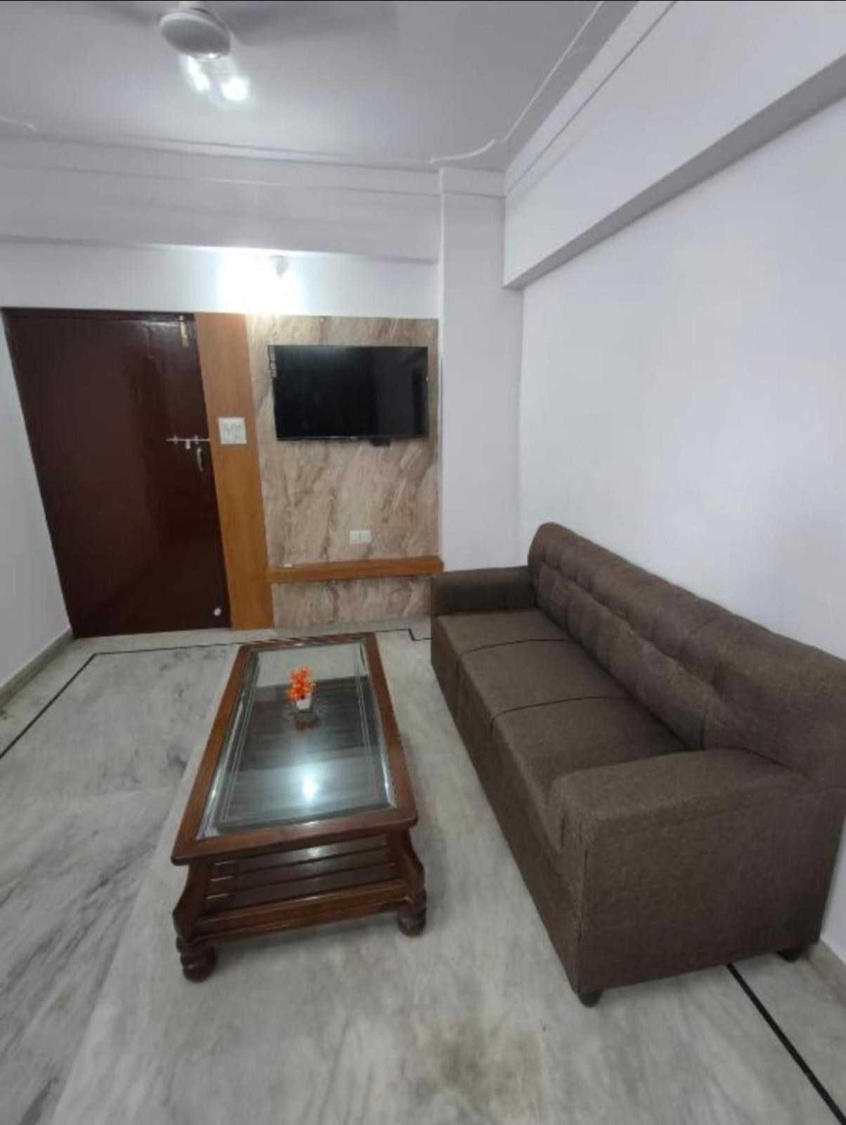 Rk Homestay Udaipur Luaran gambar